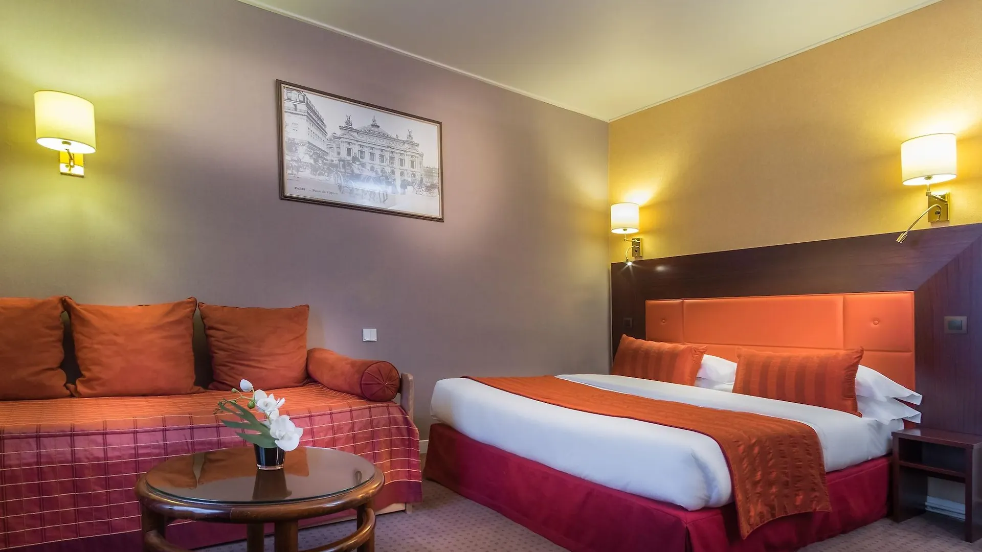 Korner Louvre Hotel 3*