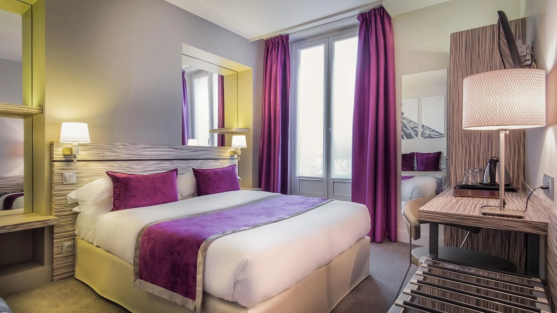 Korner Louvre Hotel 3*