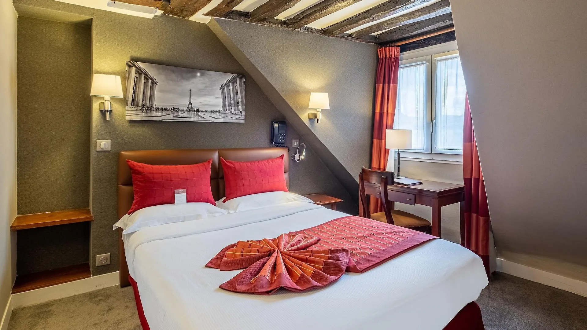 Korner Louvre Hotel Paris