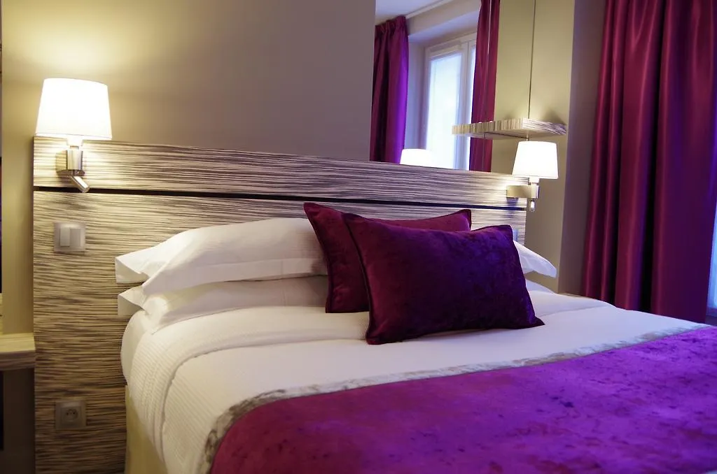 Hotel Korner Louvre Parigi