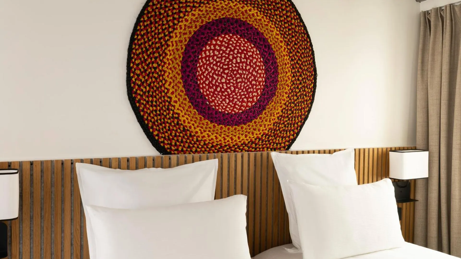 Hotel Korner Louvre Parigi